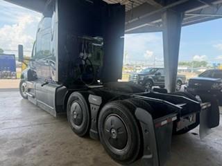2022 International LT625-11