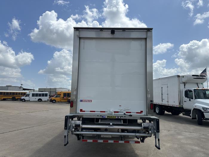 2026 Isuzu FTR-4