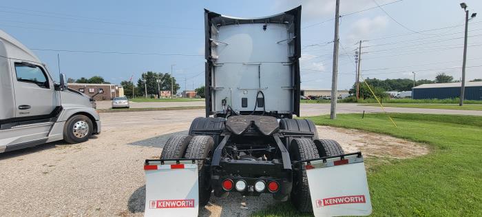 2023 Kenworth T680-6