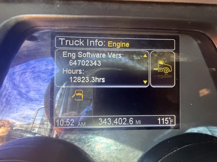 2022 Peterbilt 567-10