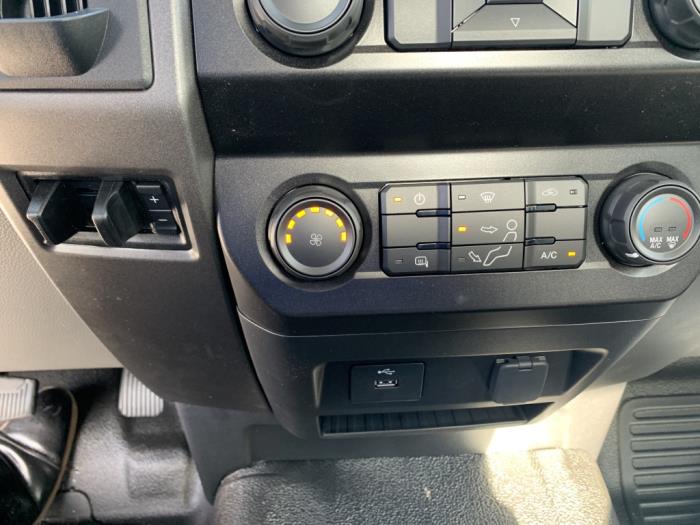 2026 Ford F-550-14
