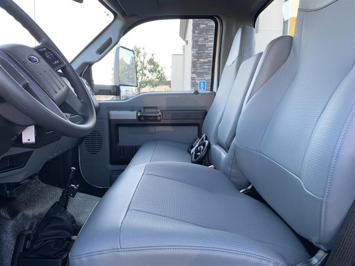 2027 Ford F-750-8