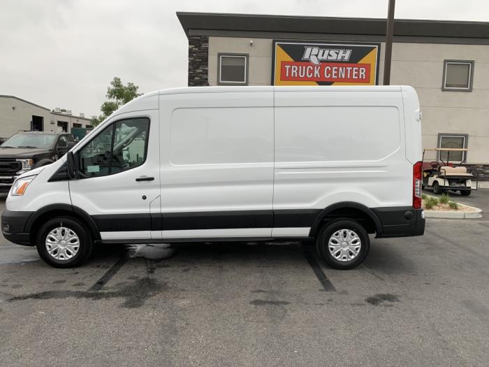 2026 Ford Transit-250-2
