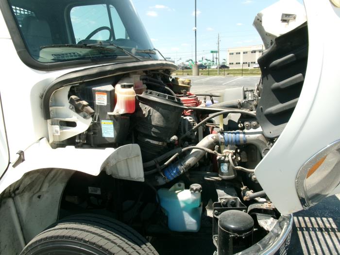 2019 Freightliner Business Class M2 106-7