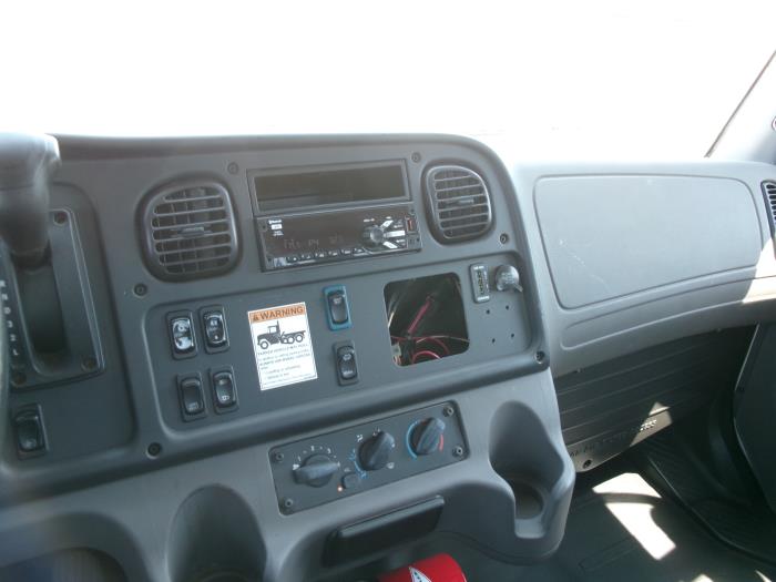 2019 Freightliner Business Class M2 106-11