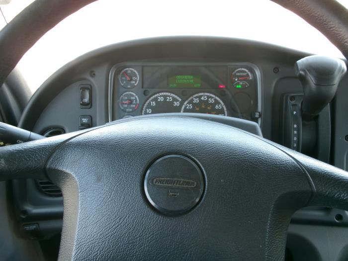 2019 Freightliner Business Class M2 106-12