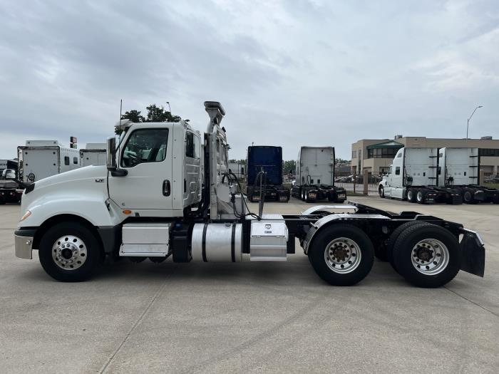 2020 International LT625-1