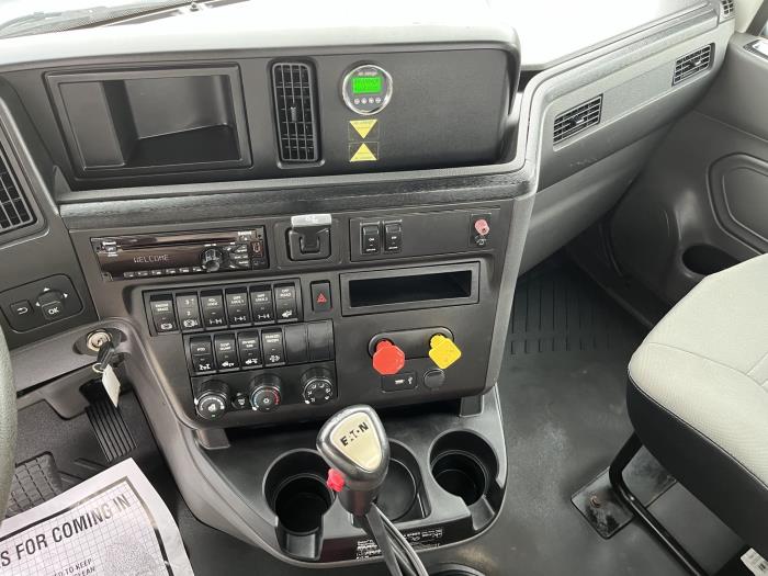 2020 International LT625-16