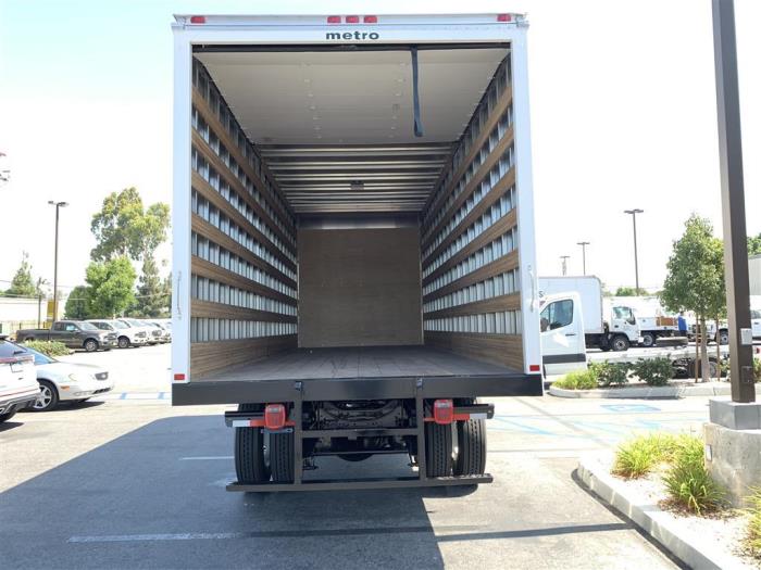2027 Ford F-750-3