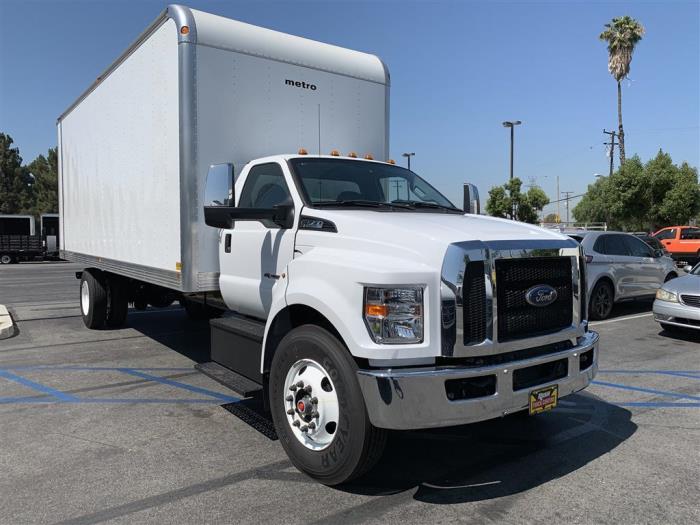 2027 Ford F-750-6