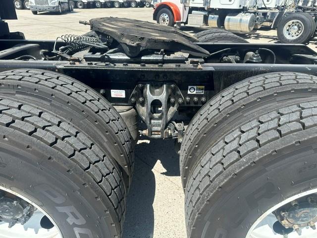 2023 Kenworth T680-13