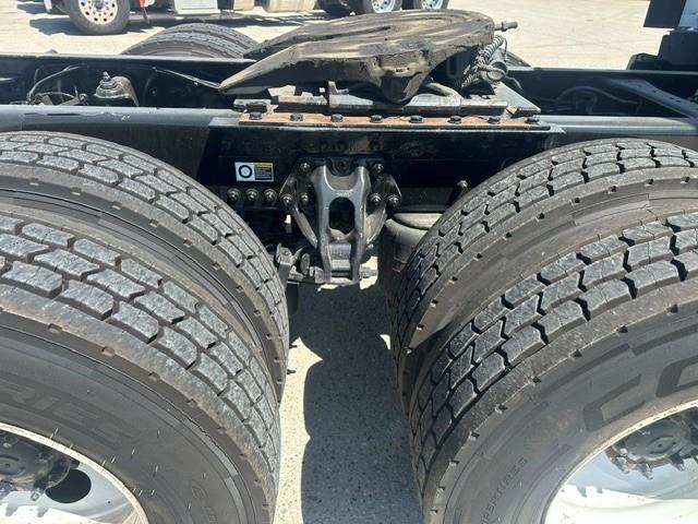 2023 Kenworth T680-15