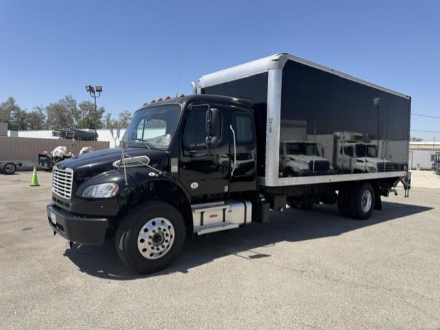 2022 Freightliner Business Class M2 106-0