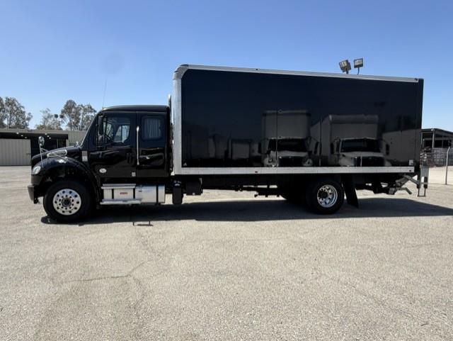2022 Freightliner Business Class M2 106-3