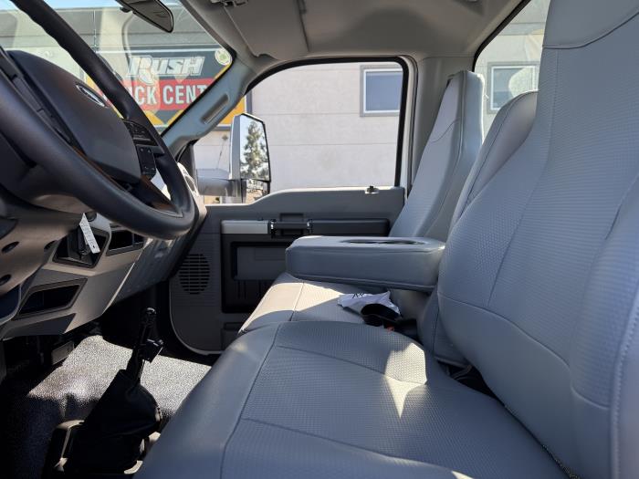 2027 Ford F-750-12