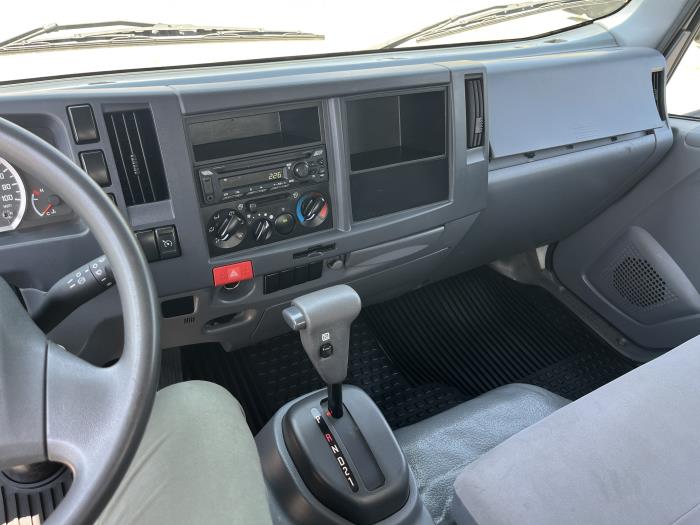 2022 Isuzu NPR-XD-13