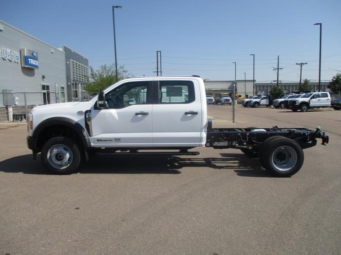 2026 Ford F-550-1