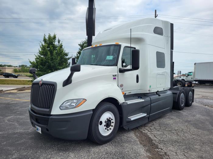 2023 International LT625-0