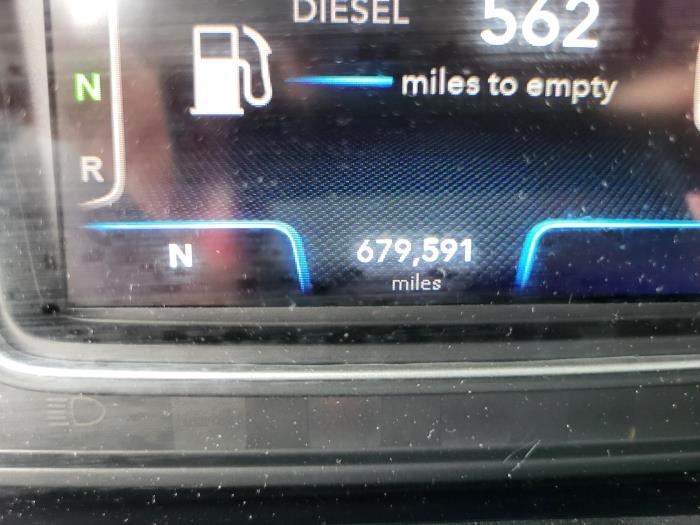 2023 International LT625-8