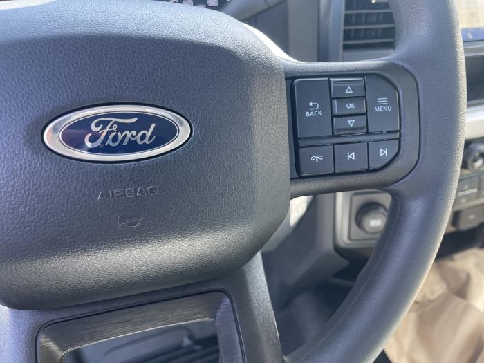 2026 Ford F-550-16