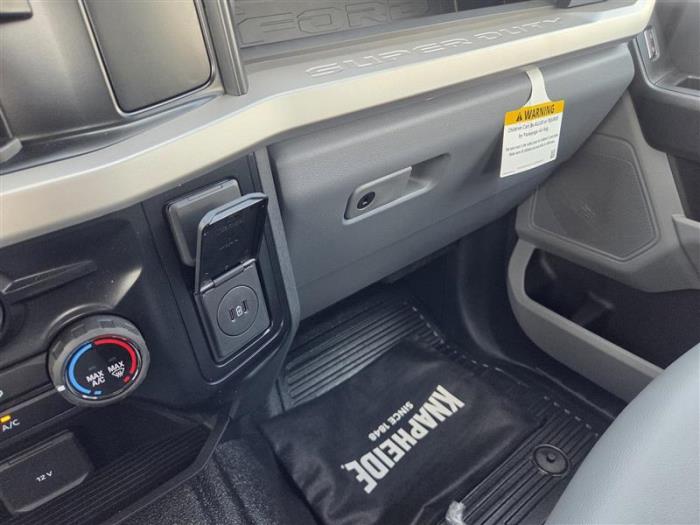 2026 Ford F-450-8