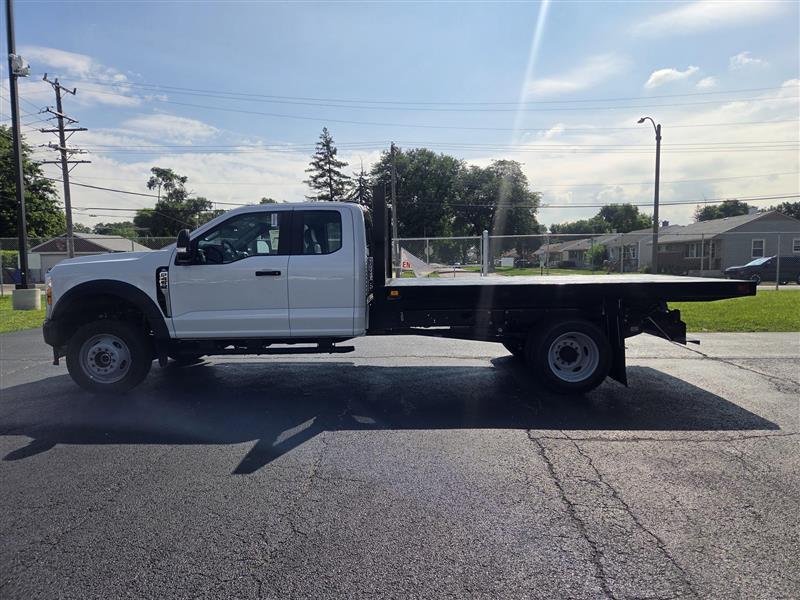 New 2026 Ford F-450 - photo 2
