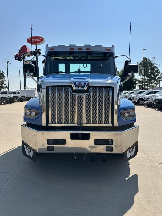 2023 Western Star 4900EX-4