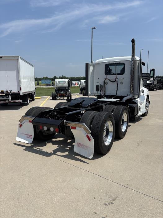 2021 Kenworth T680-4