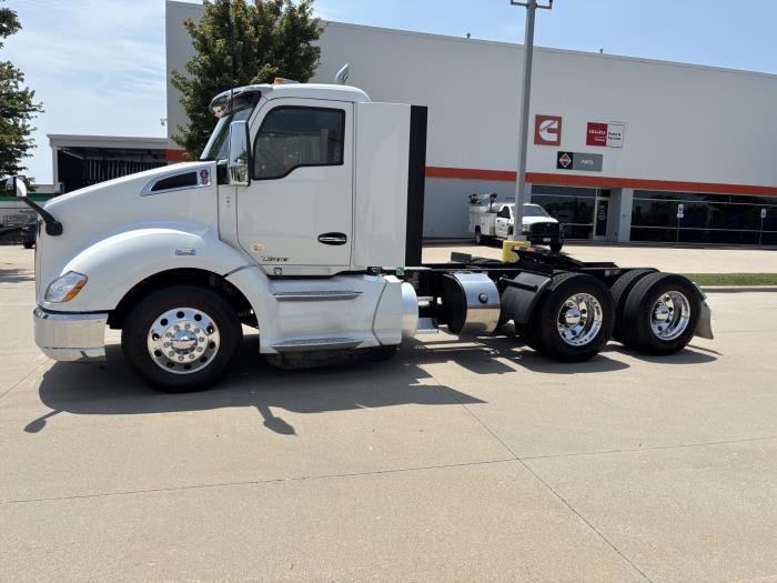 2021 Kenworth T680-7