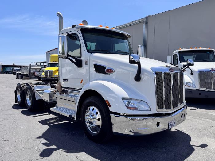 2020 Peterbilt 579-2