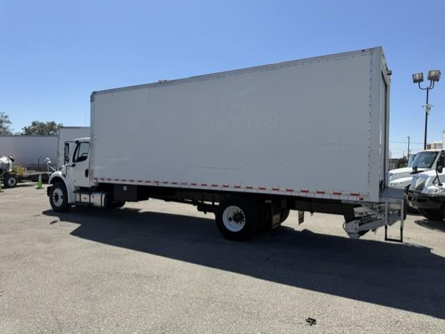 2019 Freightliner Business Class M2 106-3