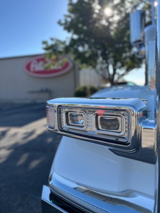 2027 Peterbilt 589-17