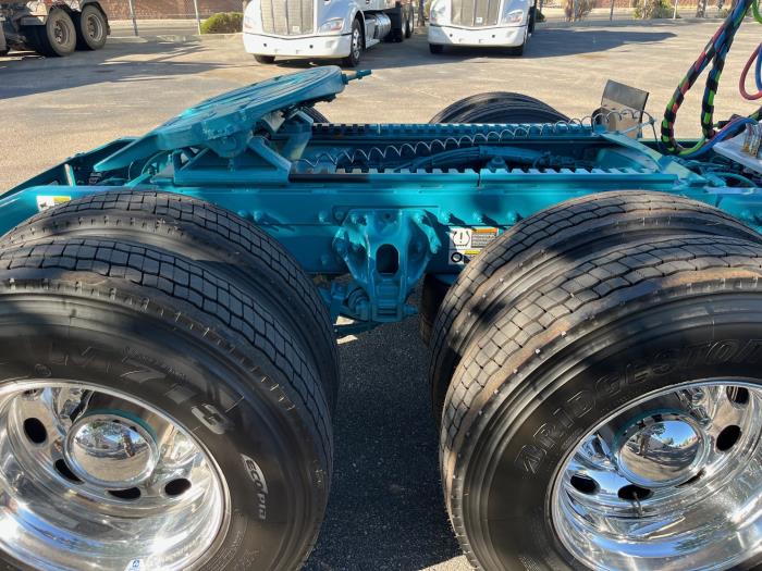 2027 Peterbilt 589-22