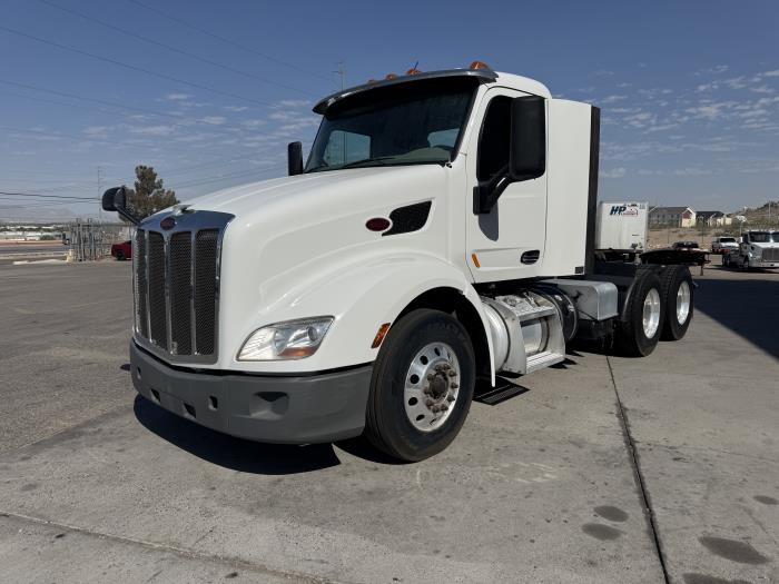 2021 Peterbilt 579-1