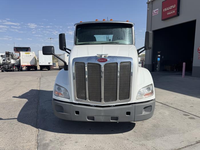 2021 Peterbilt 579-2