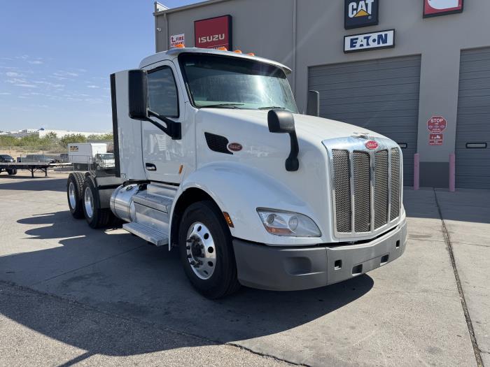 2021 Peterbilt 579-3
