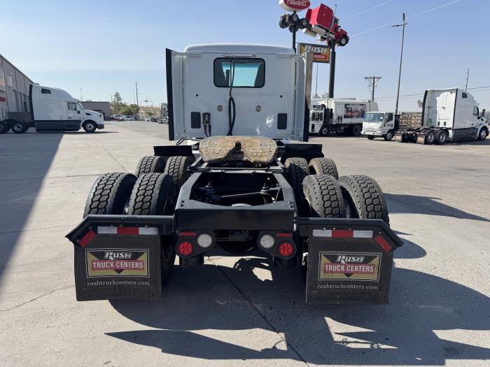 2021 Peterbilt 579-6