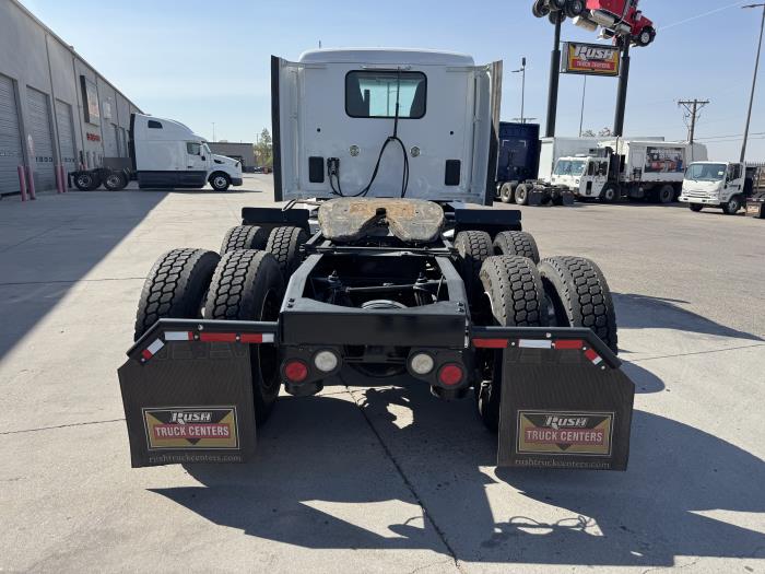 2021 Peterbilt 579 in El Paso, TX — photo 7