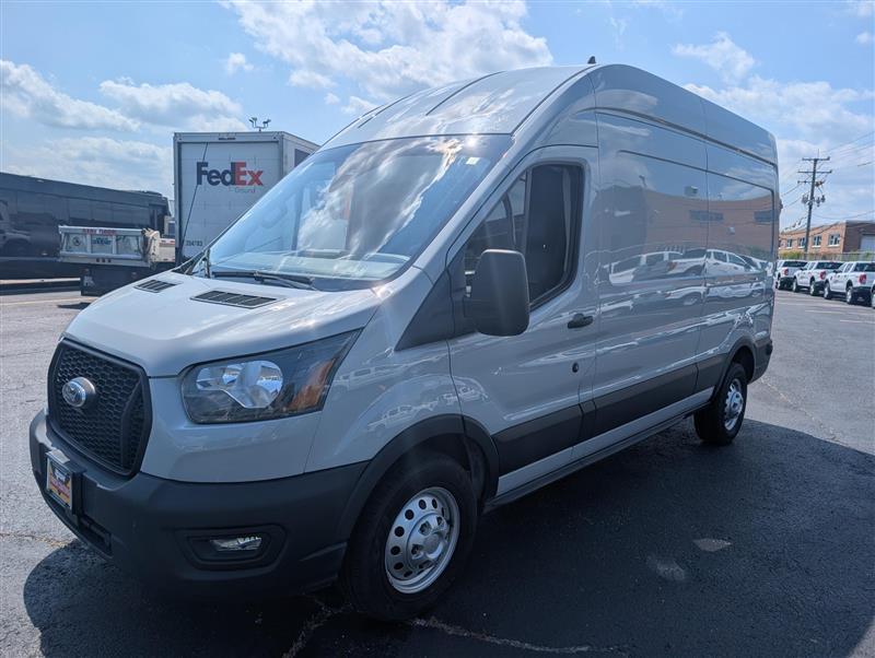 Used 2023 Ford Transit 350 - photo 1