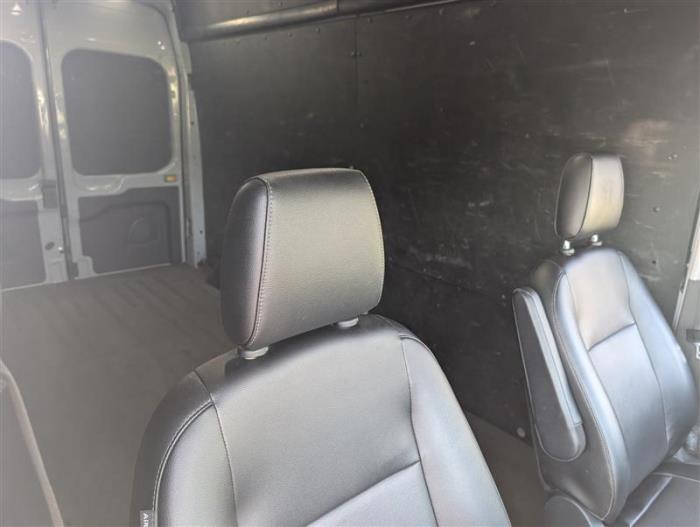 2023 Ford Transit-350-9