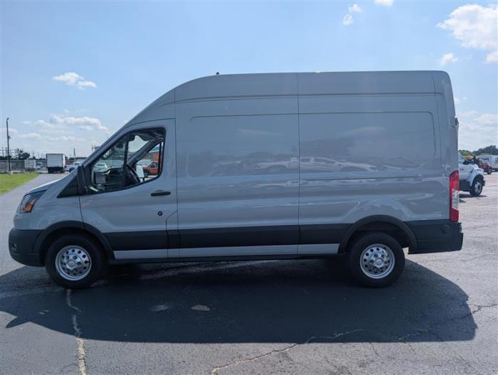 2023 Ford Transit-350-4