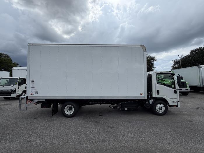 2027 Isuzu NPR-HD-8