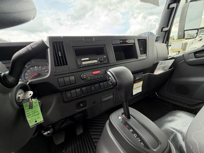 2027 Isuzu NPR-HD-15