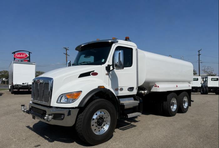 2027 Peterbilt 548-1