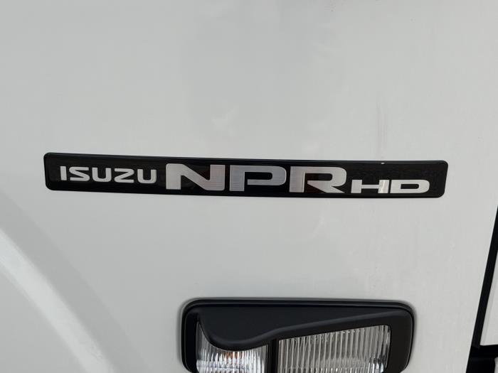 2026 Isuzu NPR-HD-11
