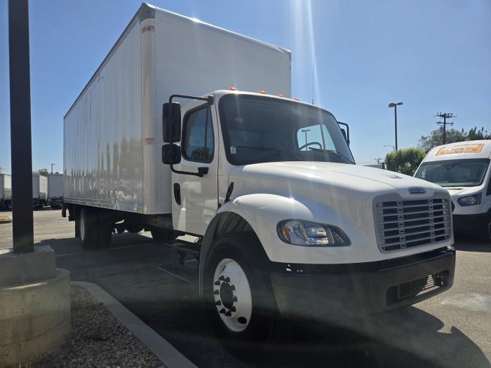 2022 Freightliner Business Class M2 106-2