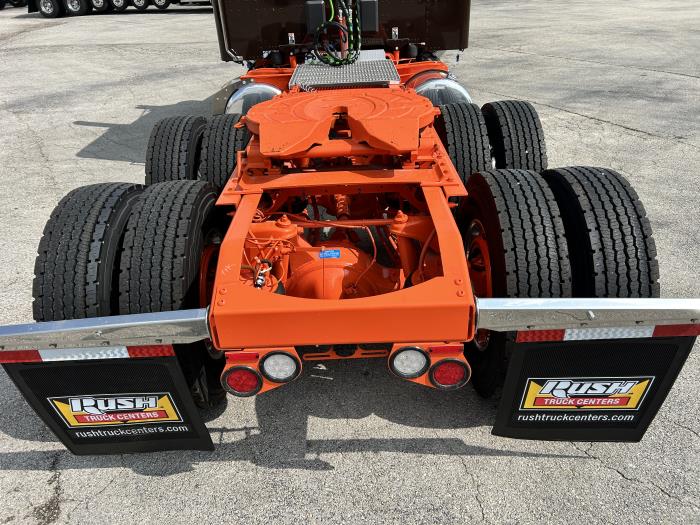 2027 Peterbilt 589-5