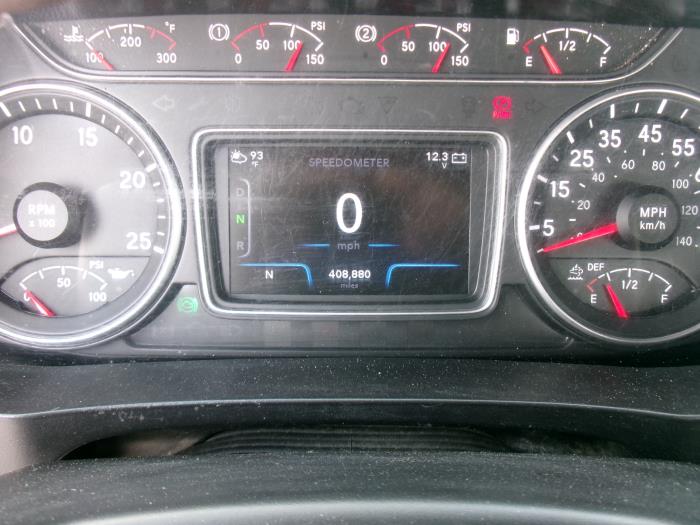 2023 International LT625-5