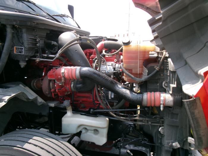 2023 International LT625-7