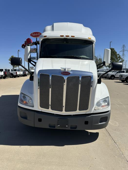 2021 Peterbilt 579-2